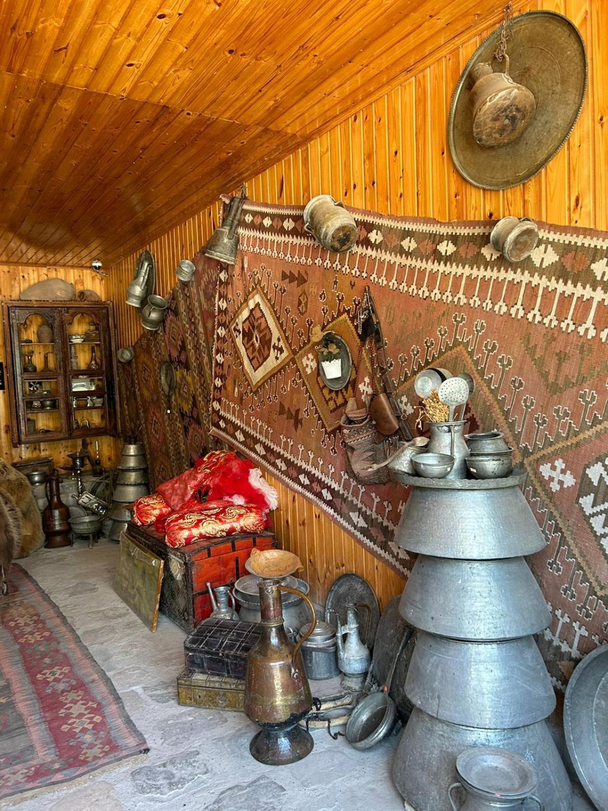 Karvansaray Lahic Hotel Kültér fotó
