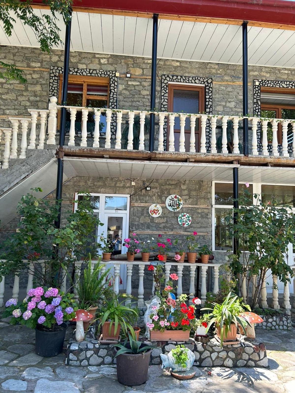 Karvansaray Lahic Hotel Kültér fotó